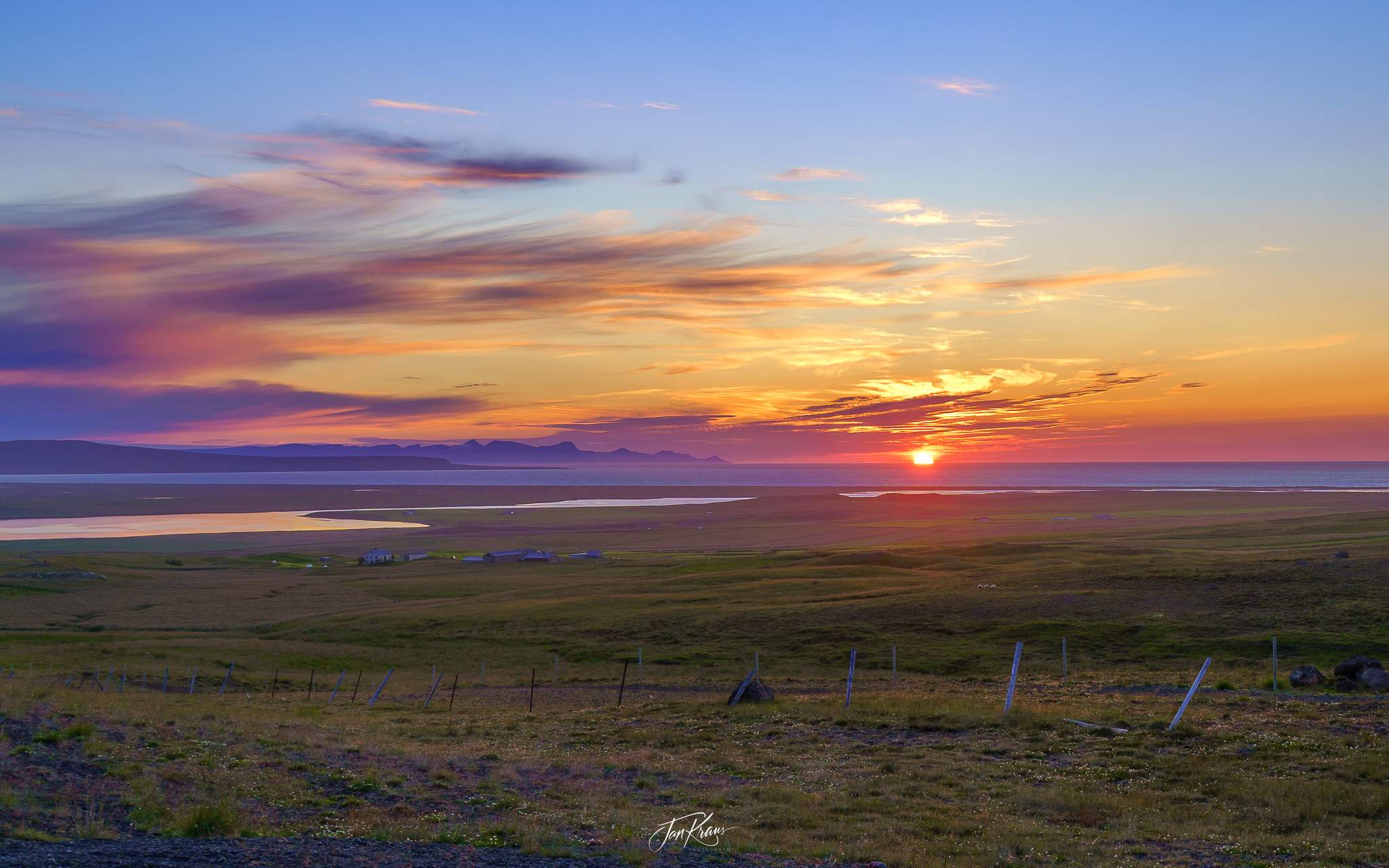 One more sunset, this time at the sea level, somewhere north, along Ring Road, Iceland